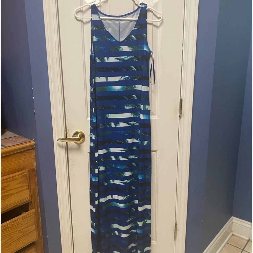 Apt 9 Hawaiian summer maxi dress size XS NWT